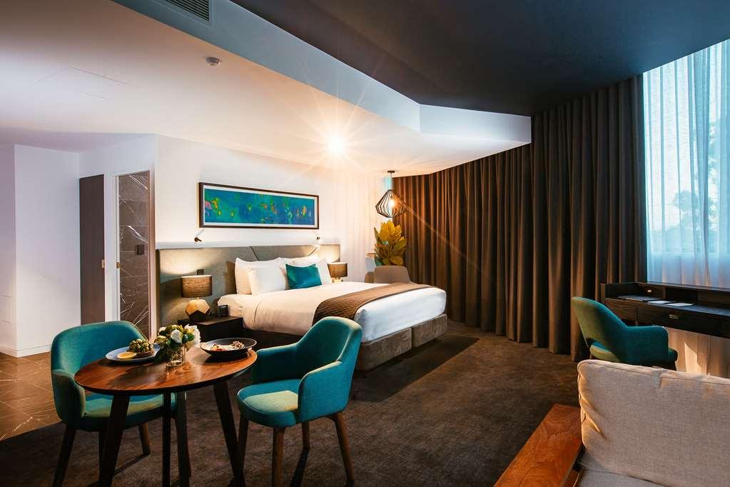 Eatons Hill Hotel Brisbane Zimmer foto